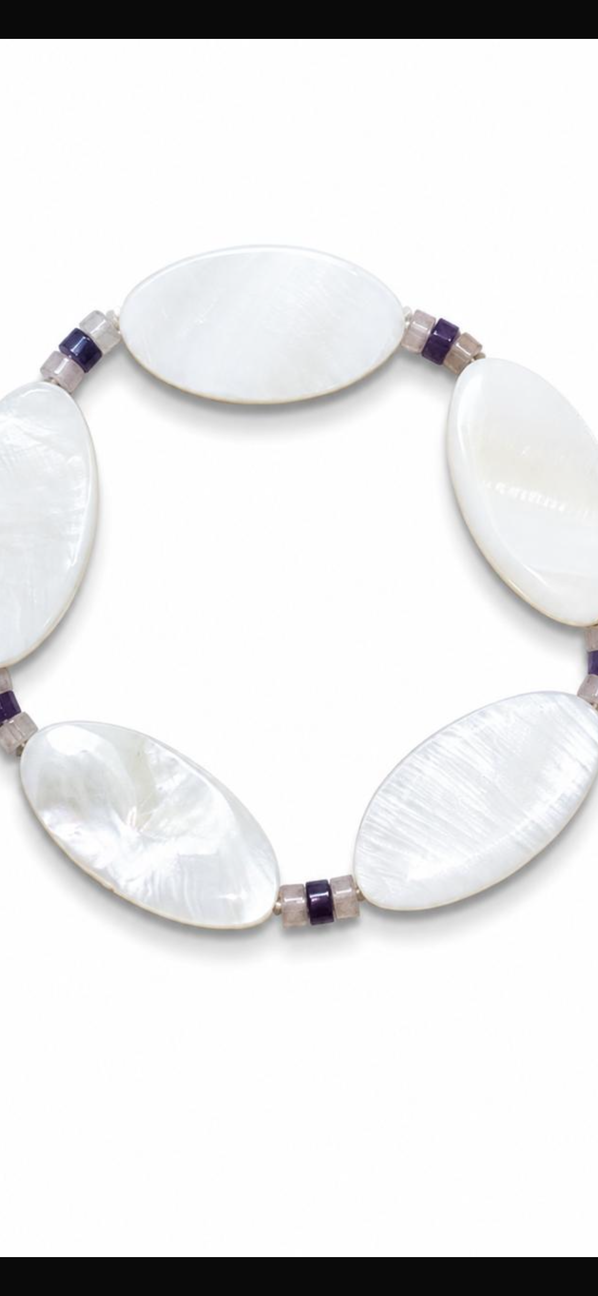 Vanilla shell .4.
Mother of pearl 
Amethyst 
Rose quartz
