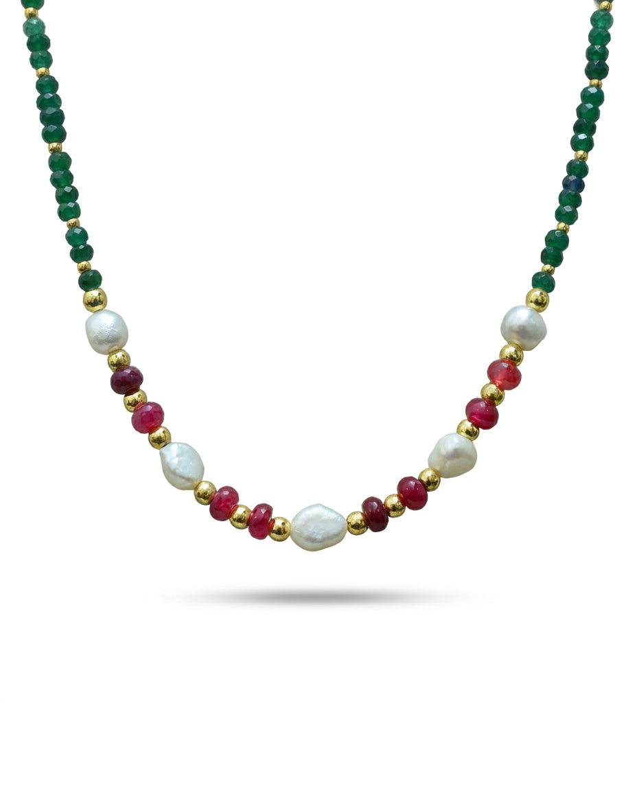 Green agate
Pearl 
Red agate 
Hematite 
Sterling silver 925 gold plated
