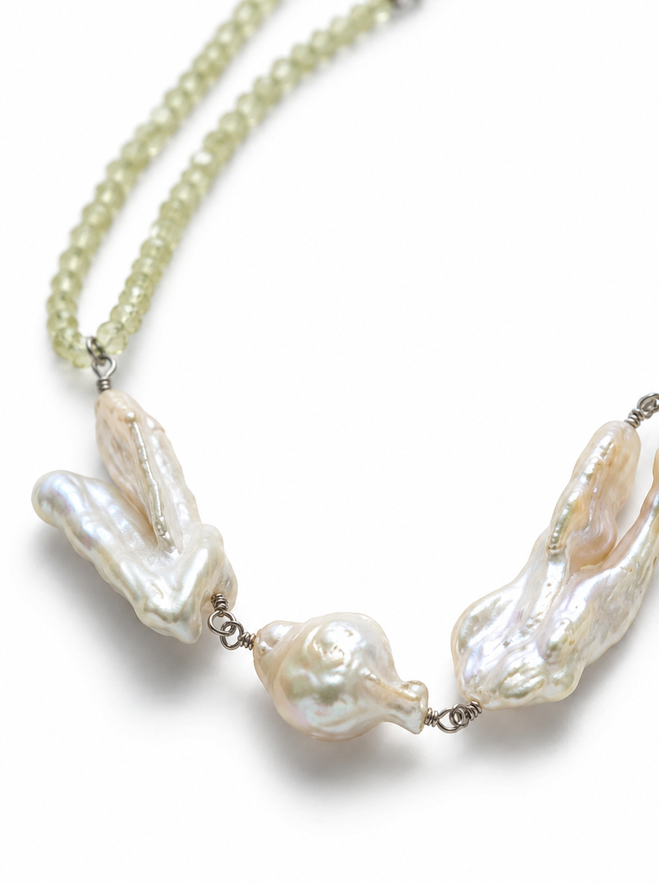 Lime pearl 
Peridot 
Parquet pearl 
Sterling Silver 925