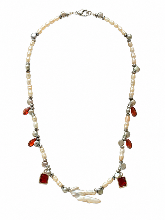 Off white and grey pea6
Red Cubic zirconia drops and pendants 
Sterling silver 925