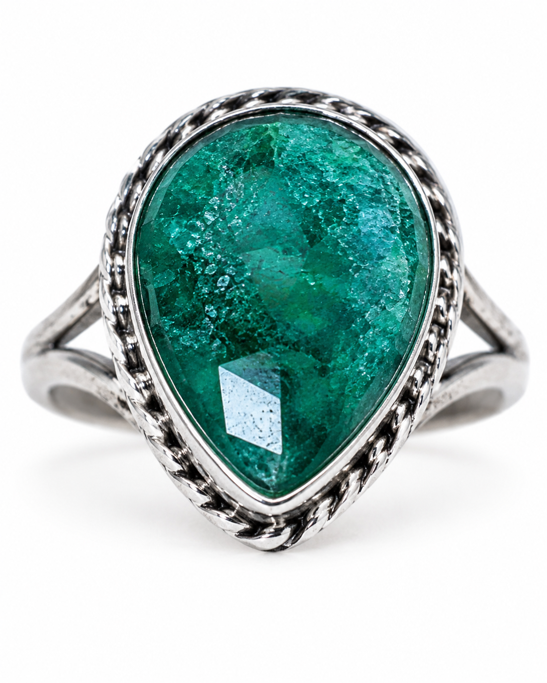 Emerald tide.   
Emerald 
Sterling Silver 925