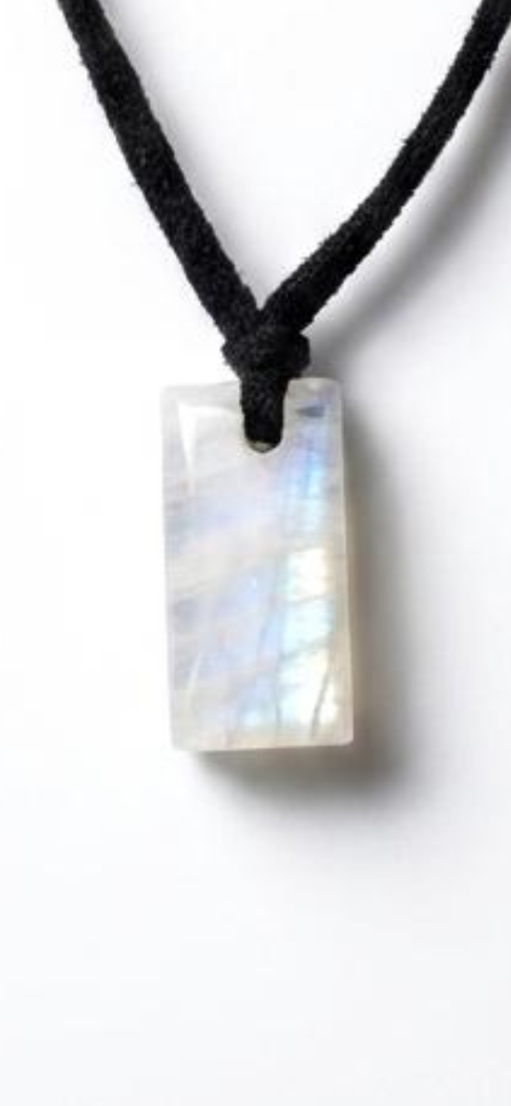 Moon stone 
Velvet 
Sterling silver 925