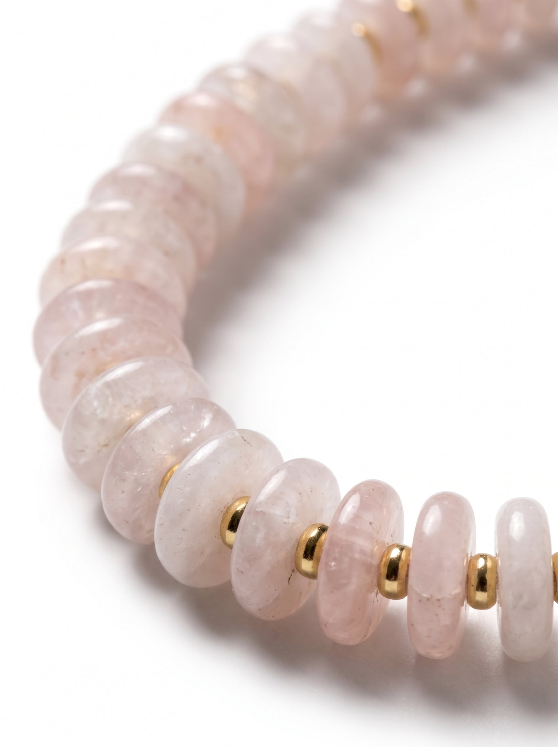 Rose quartz 
Hematite 
Sterling silver 925 gold plated