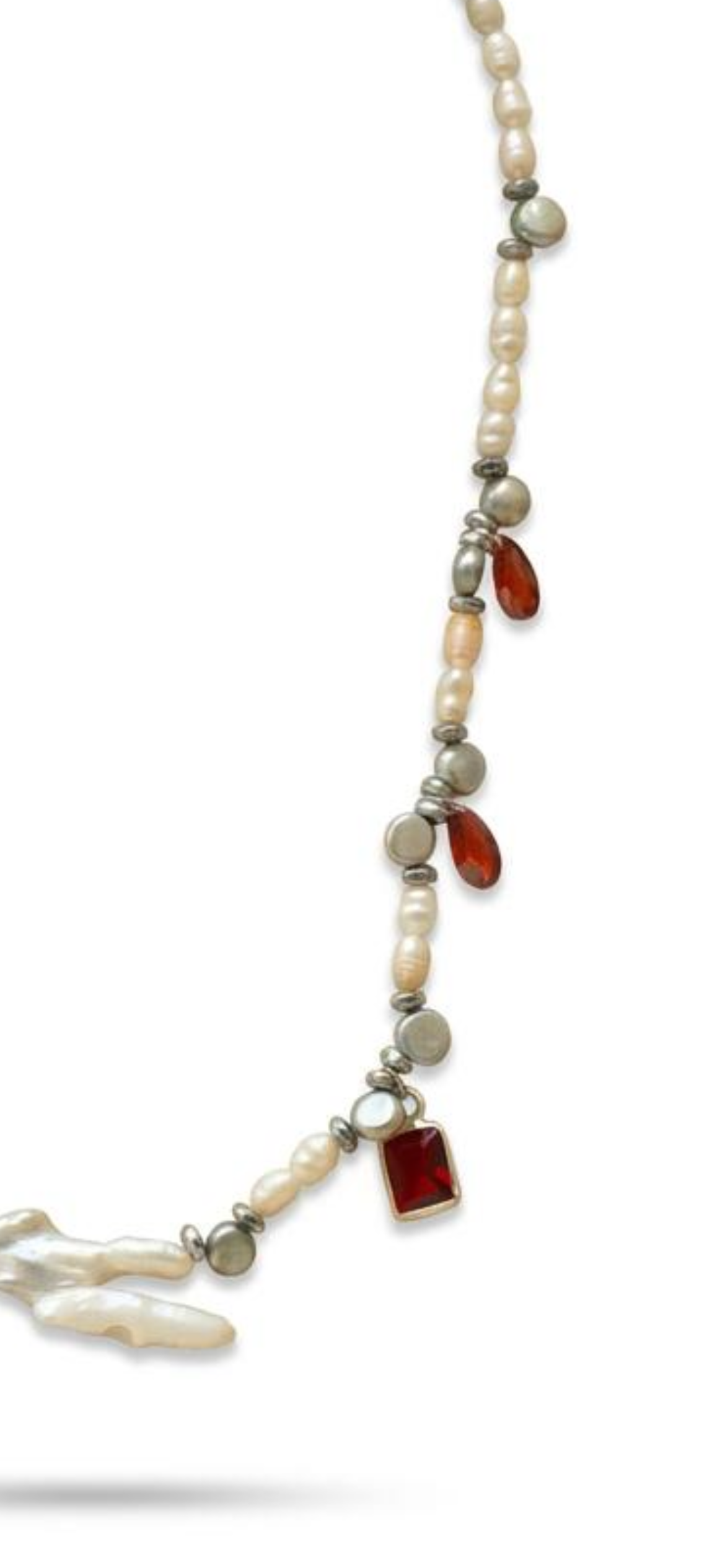 Off white and grey pea6
Red Cubic zirconia drops and pendants 
Sterling silver 925