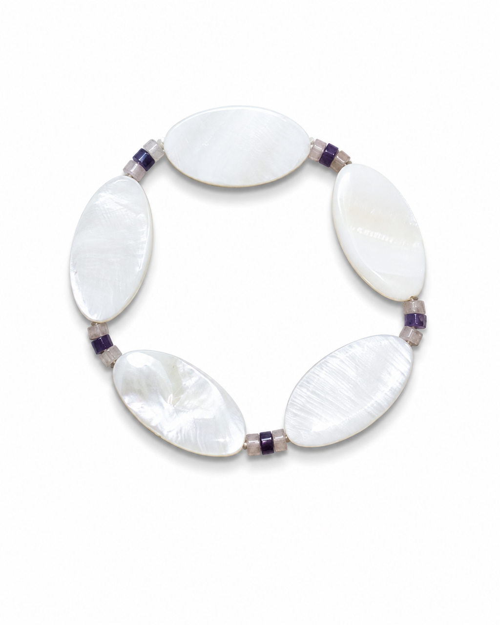 Vanilla shell .4.
Mother of pearl 
Amethyst 
Rose quartz