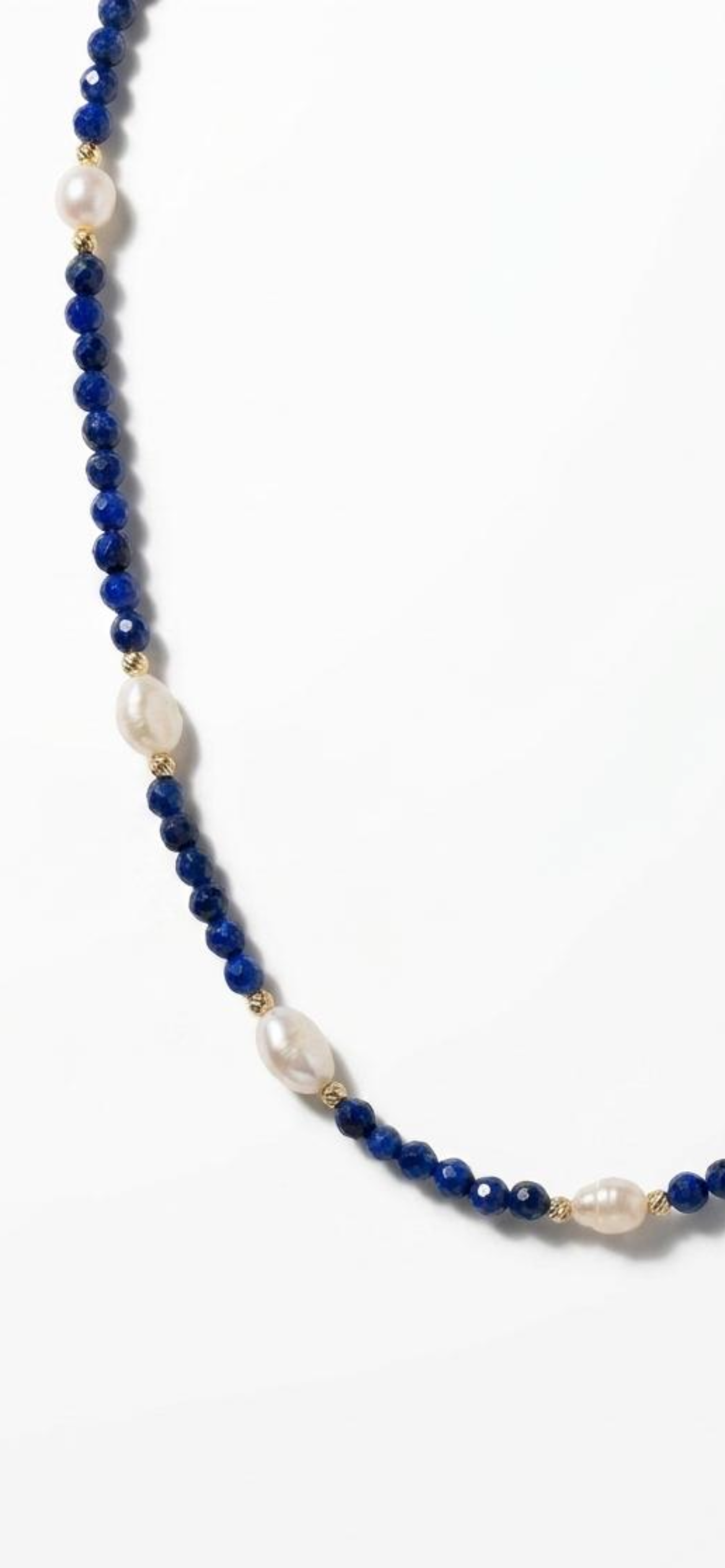 Blue jade 
Pearl 
Sterling silver 925 gold plated