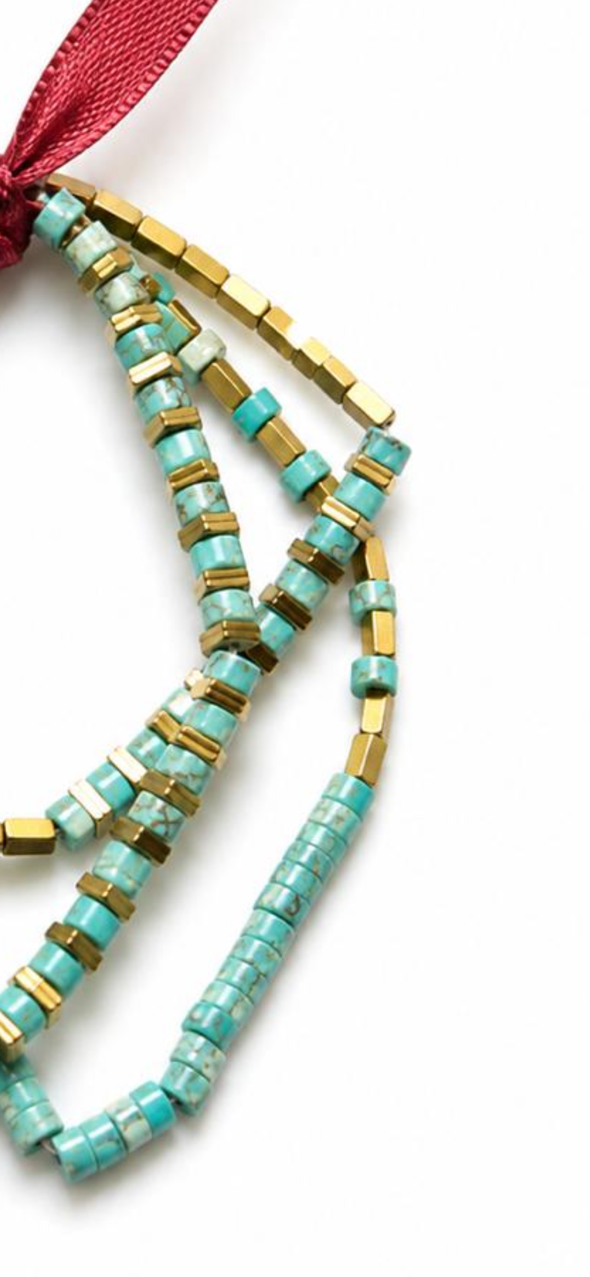 Green breeze.   
Green jasper 
Hematite gold plated