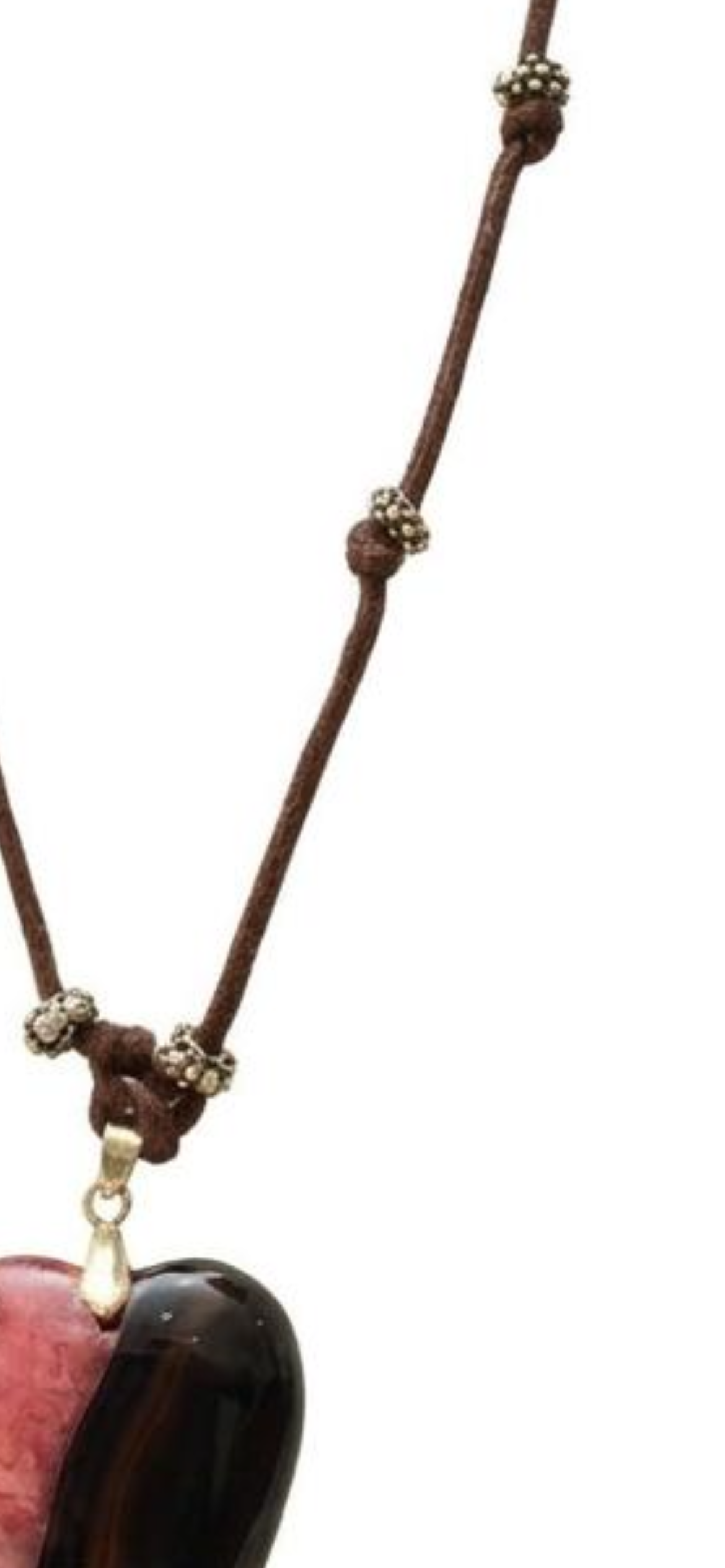 Brown and bink agate heart
Leather cortex 
Sterling silver 925