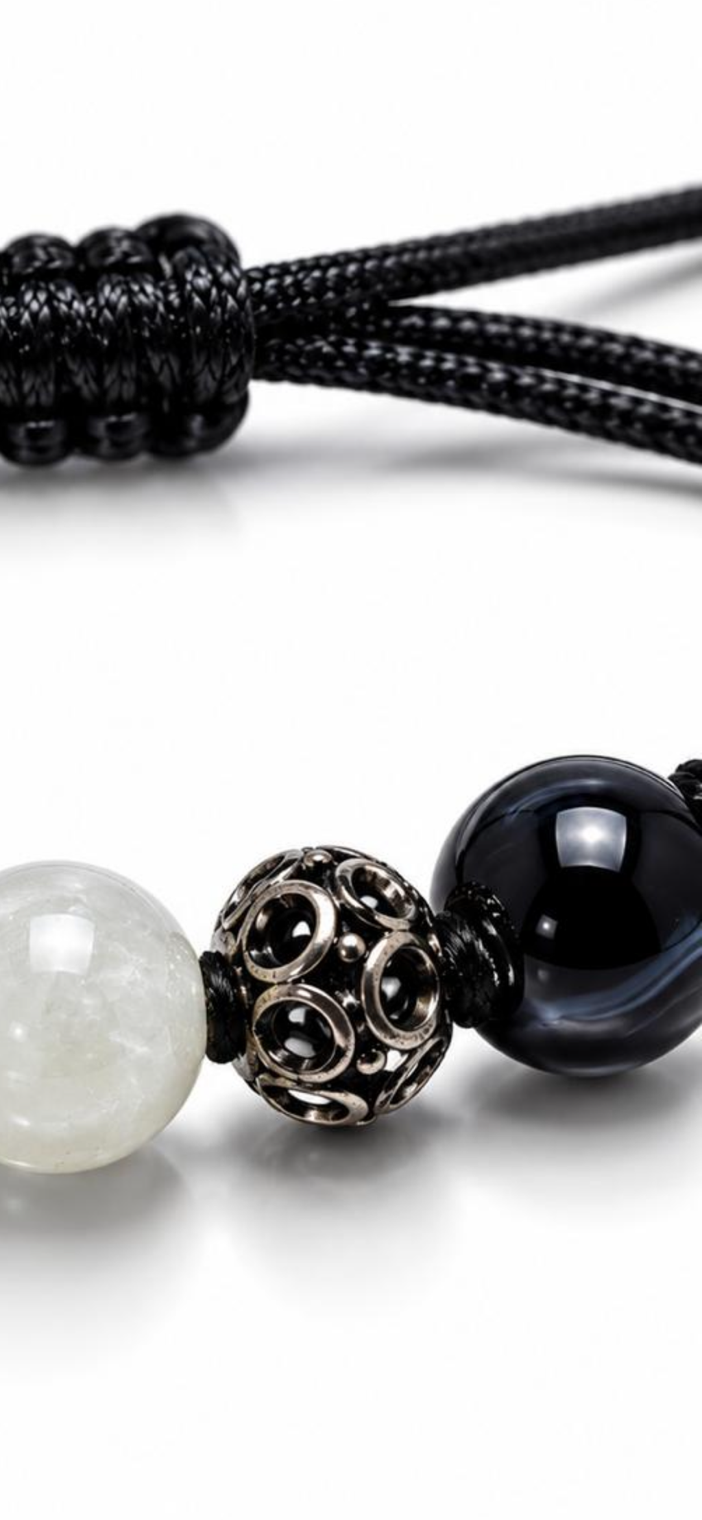 Balance.     
Agate 
Sterling silver 925
Hematite