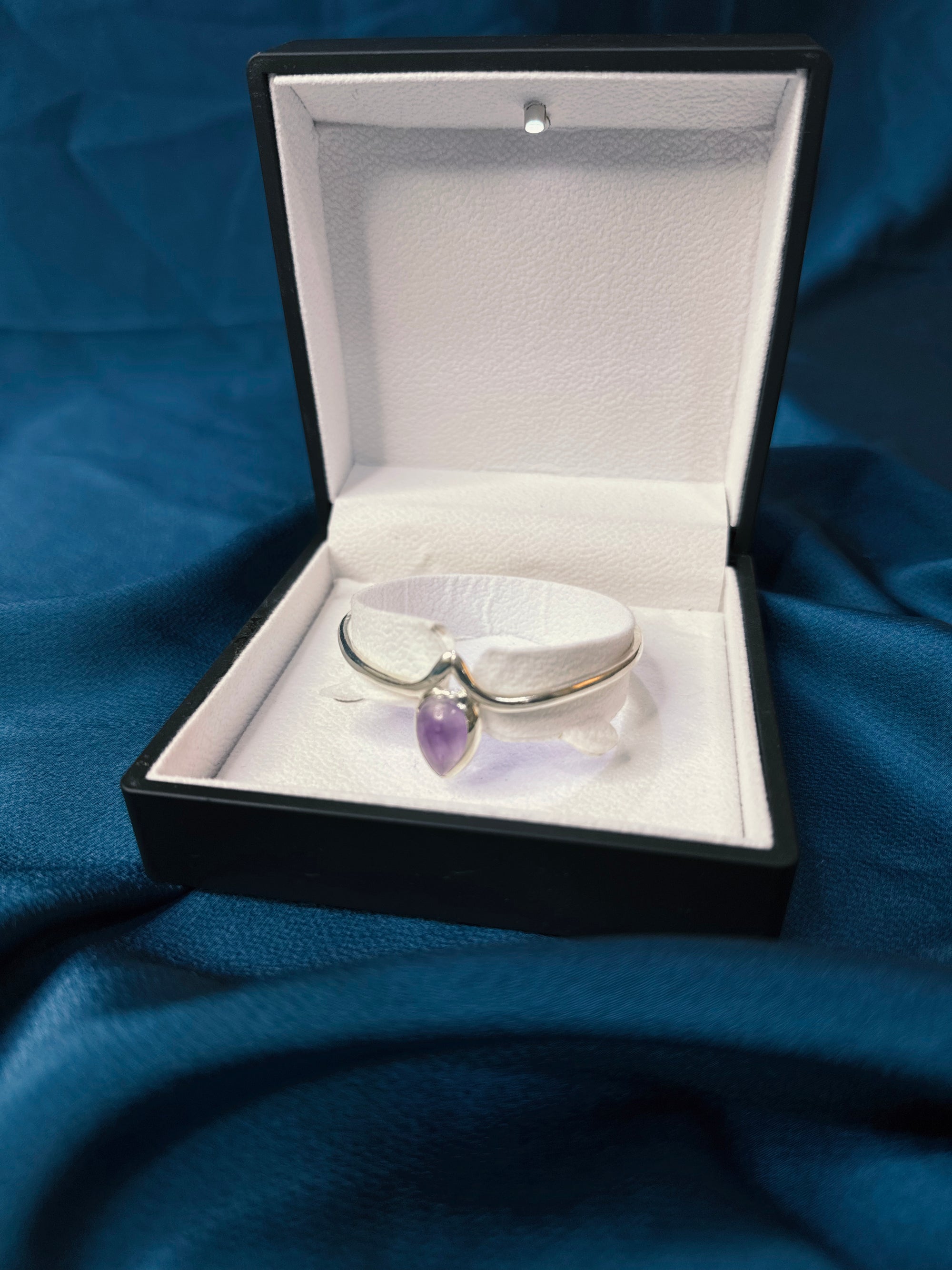 Soft Signal bracelet