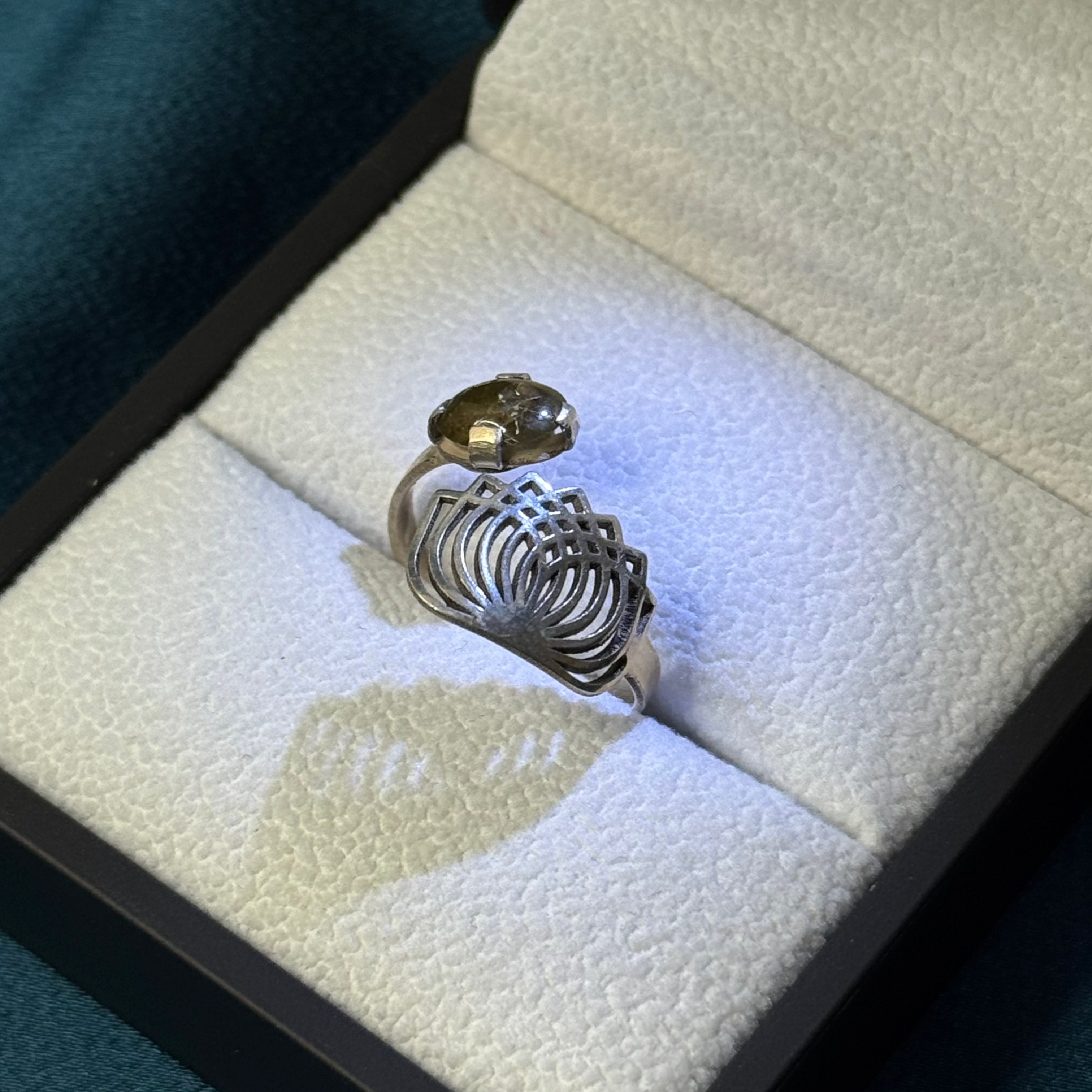 Dimshift Ring