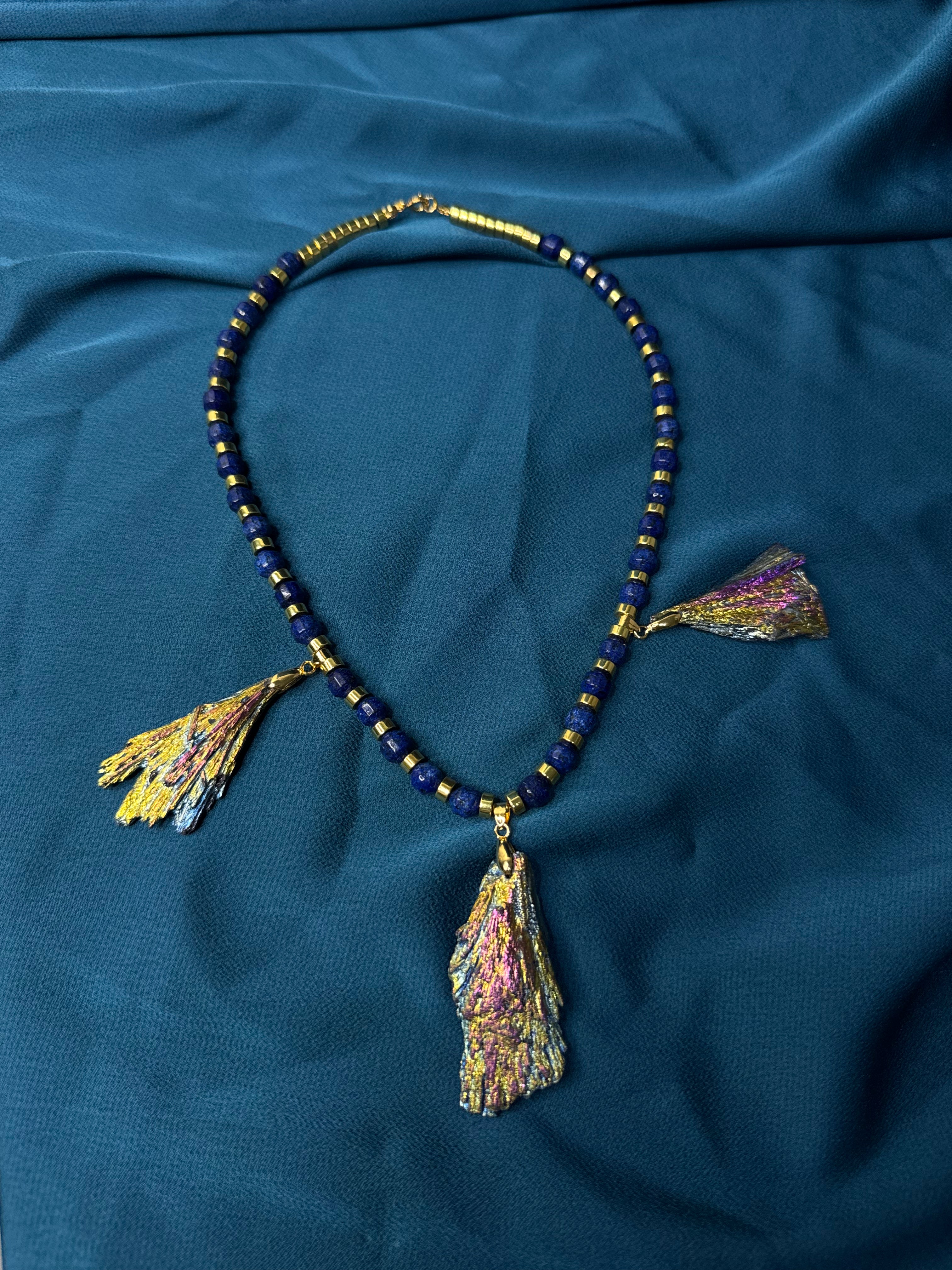 Crownphase Necklace