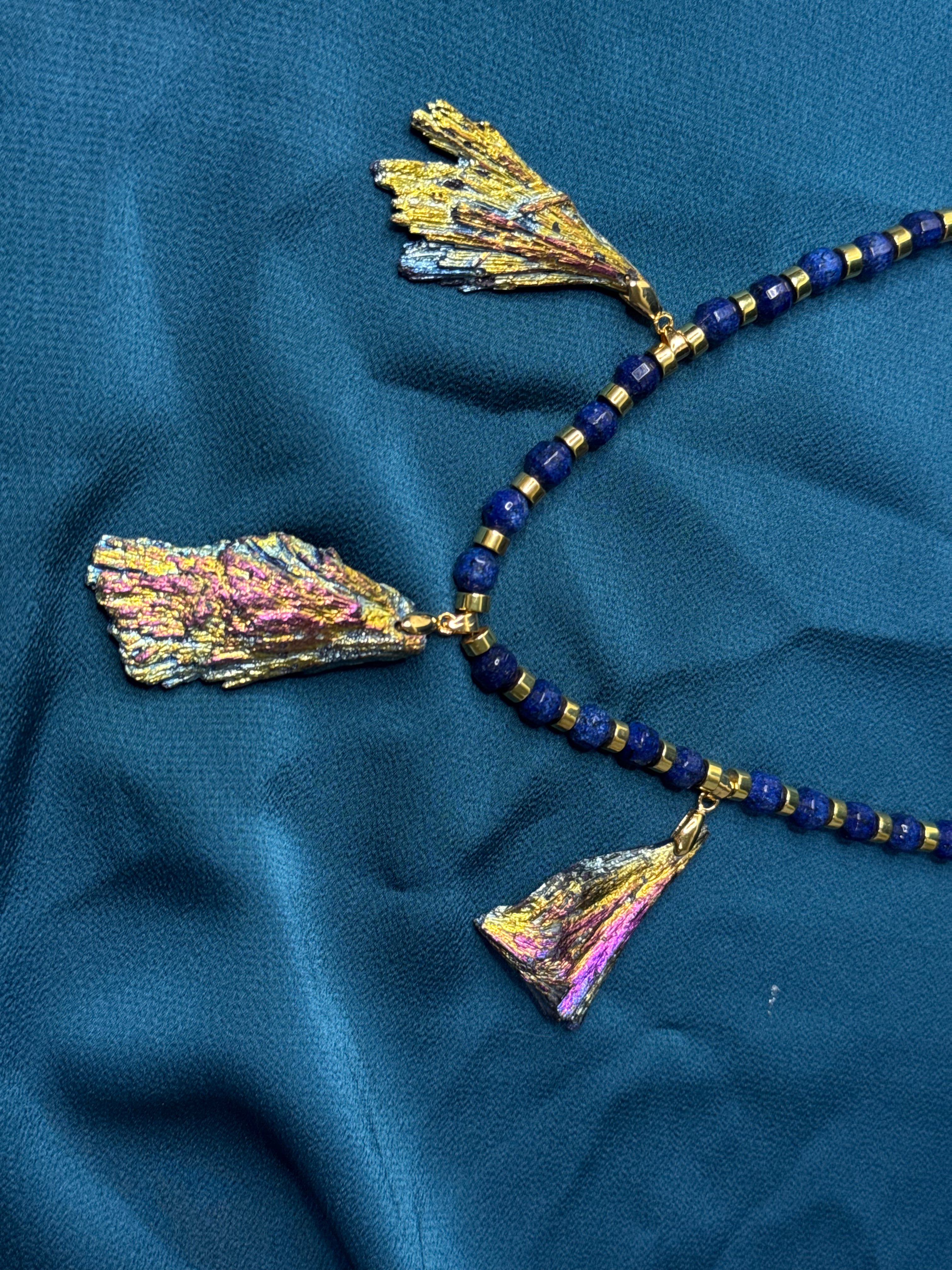 Crownphase Necklace