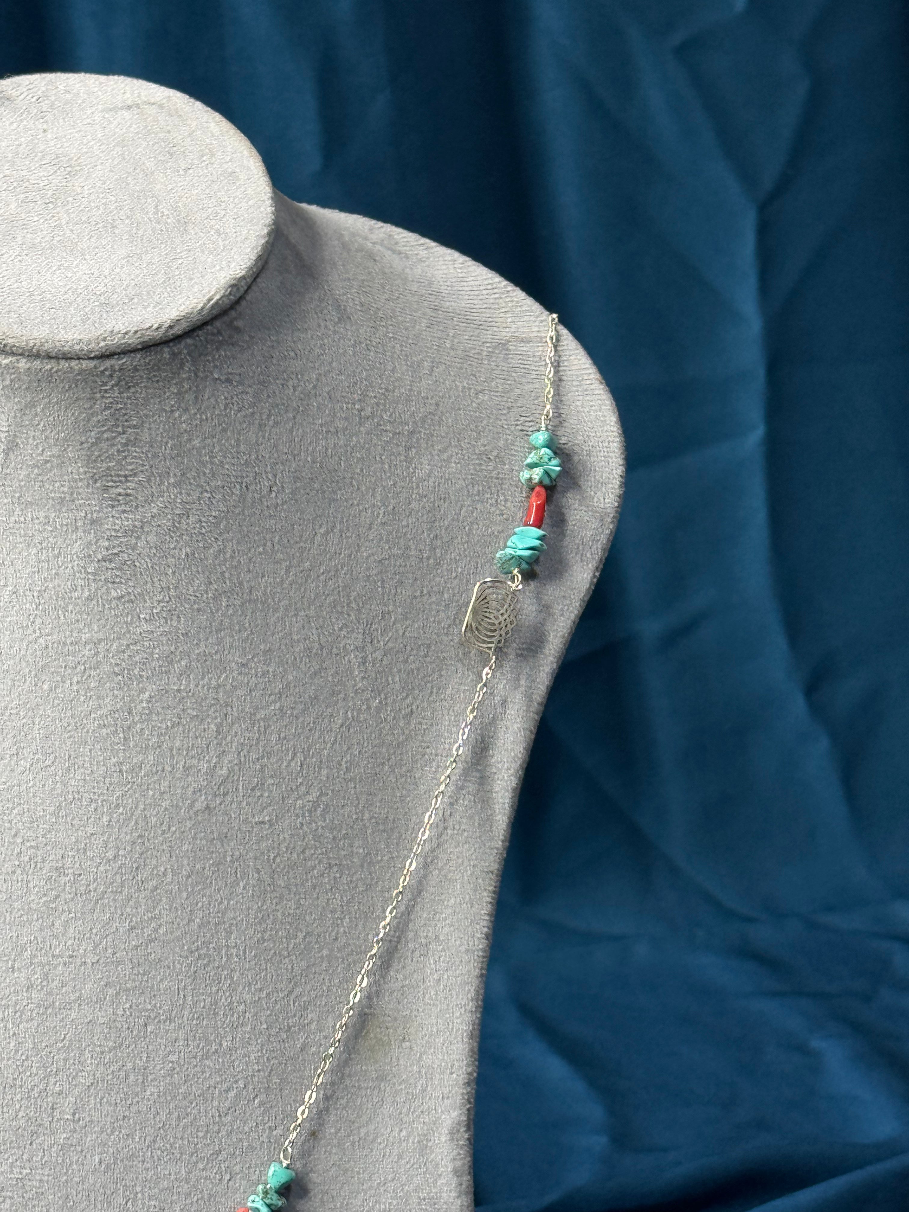 Shoreline necklace
