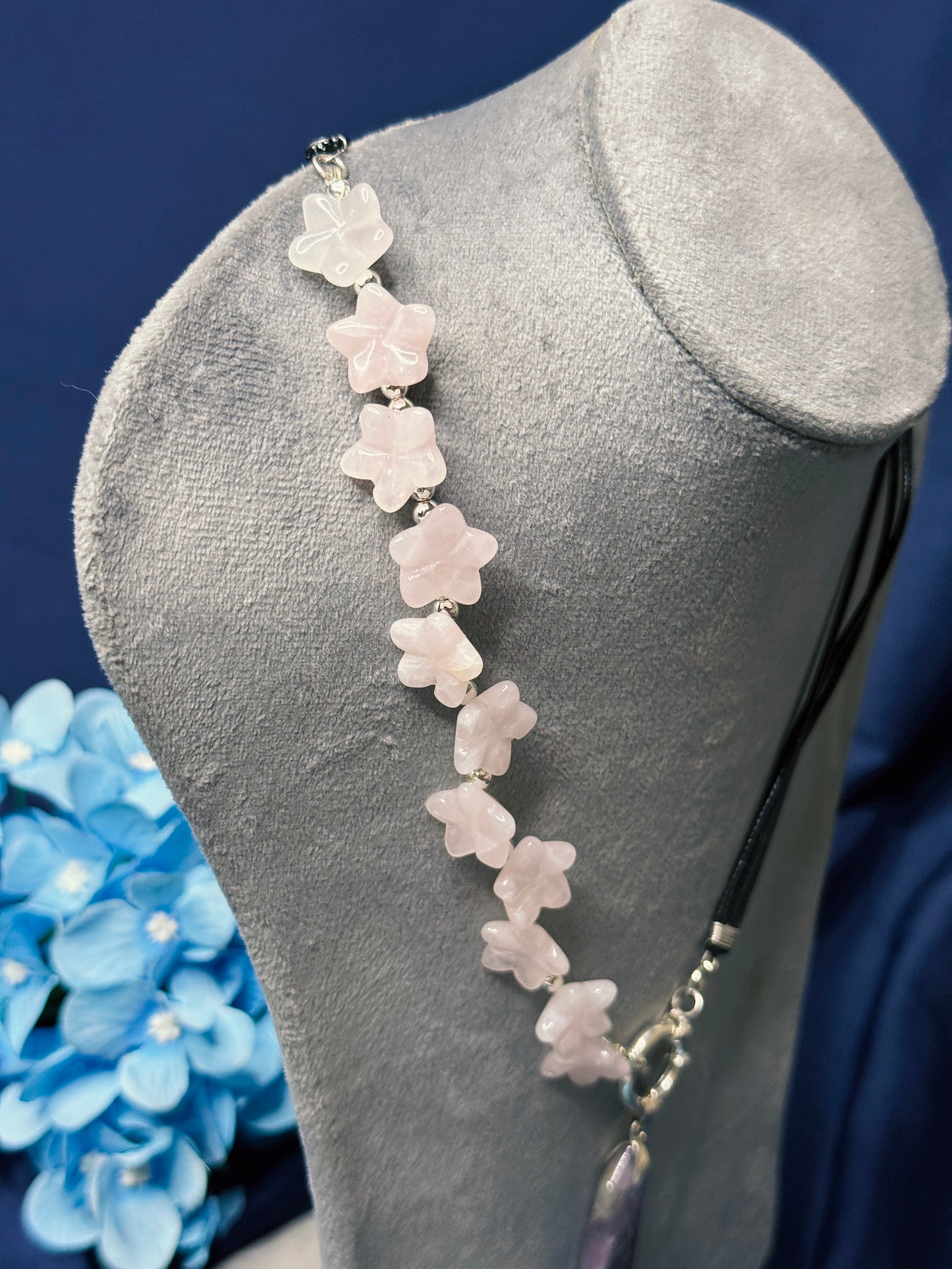 Blush Mirage necklace