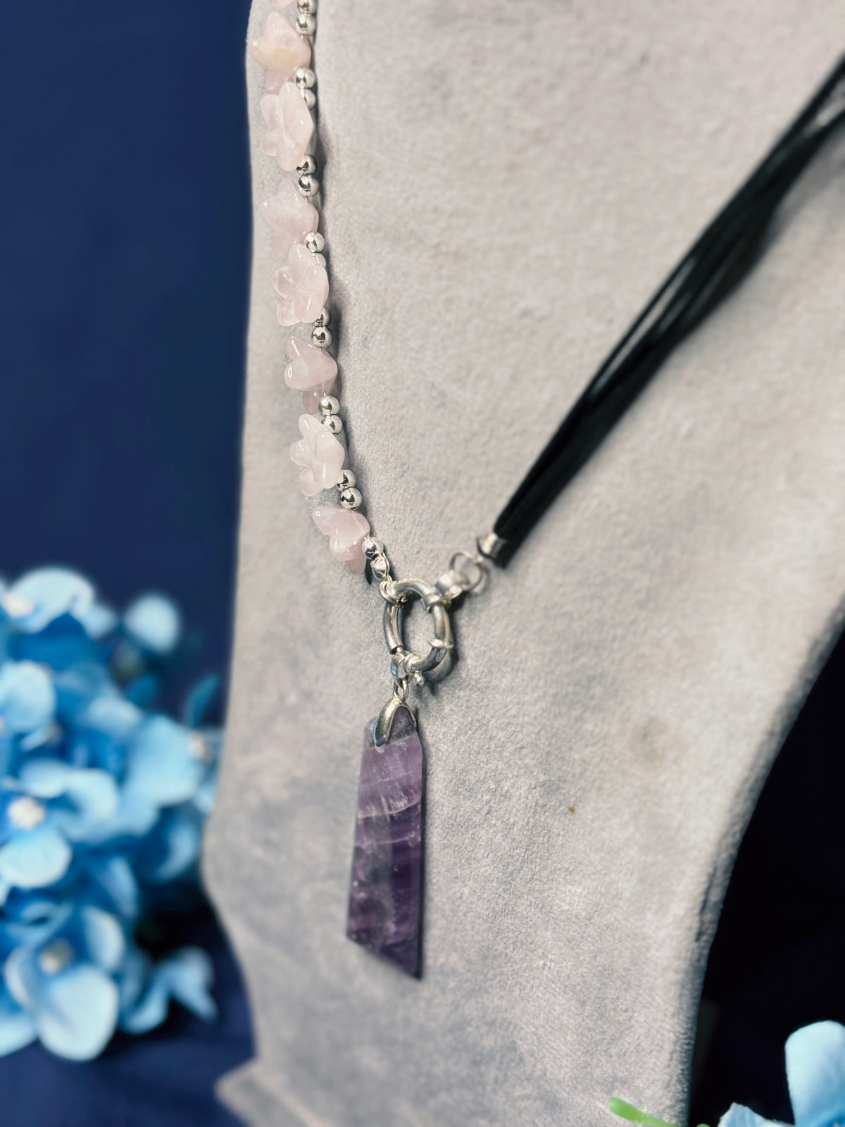 Blush Mirage necklace