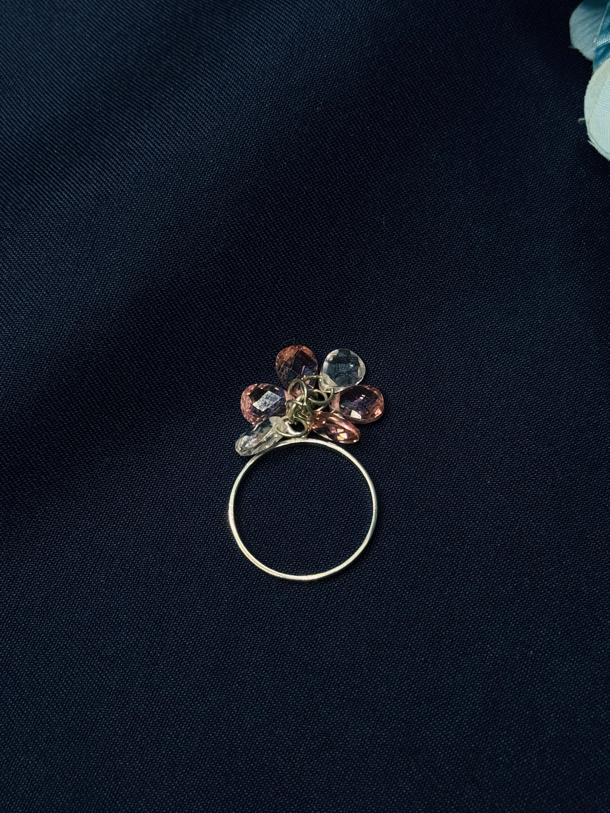Lustra ring