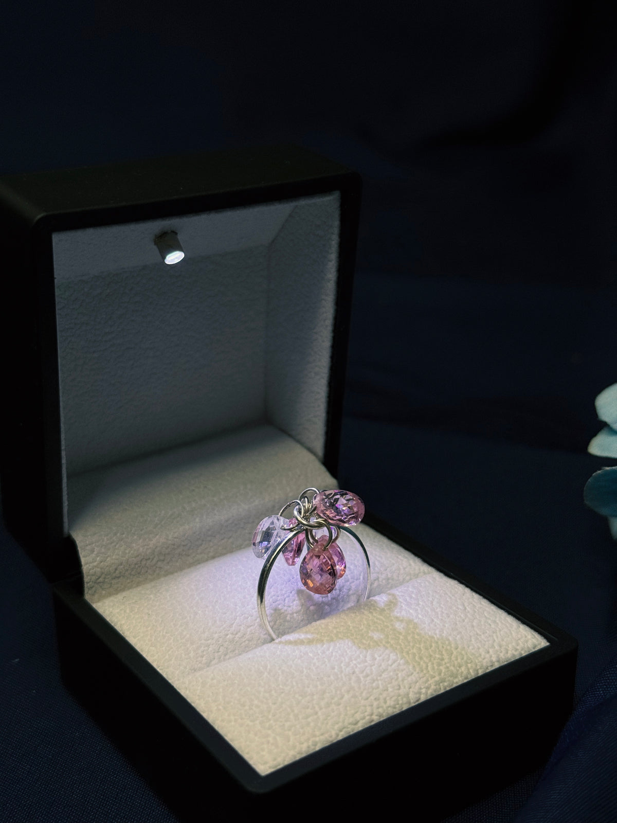 Lustra ring