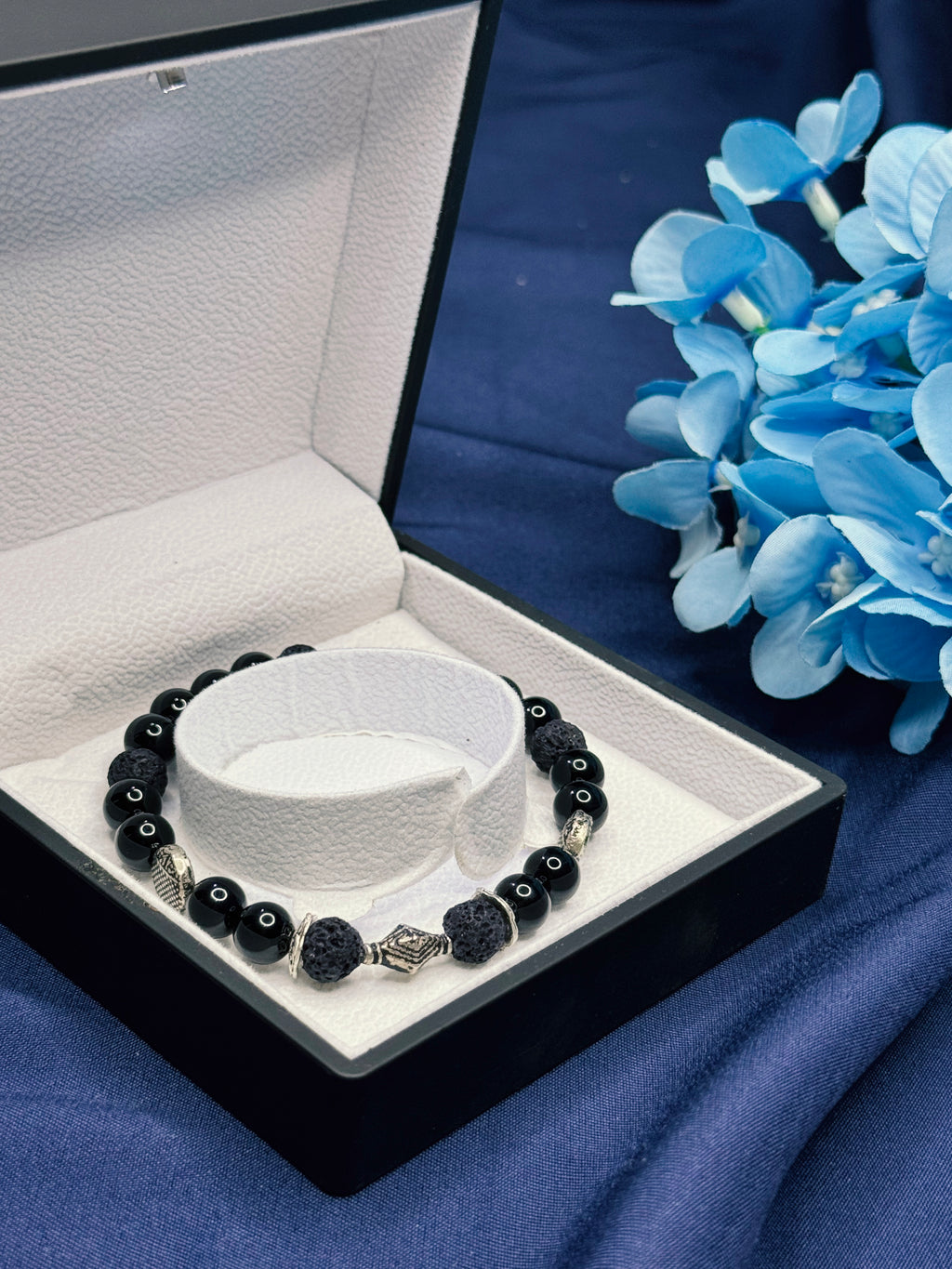 Obsidian Line bracelet - Unisex